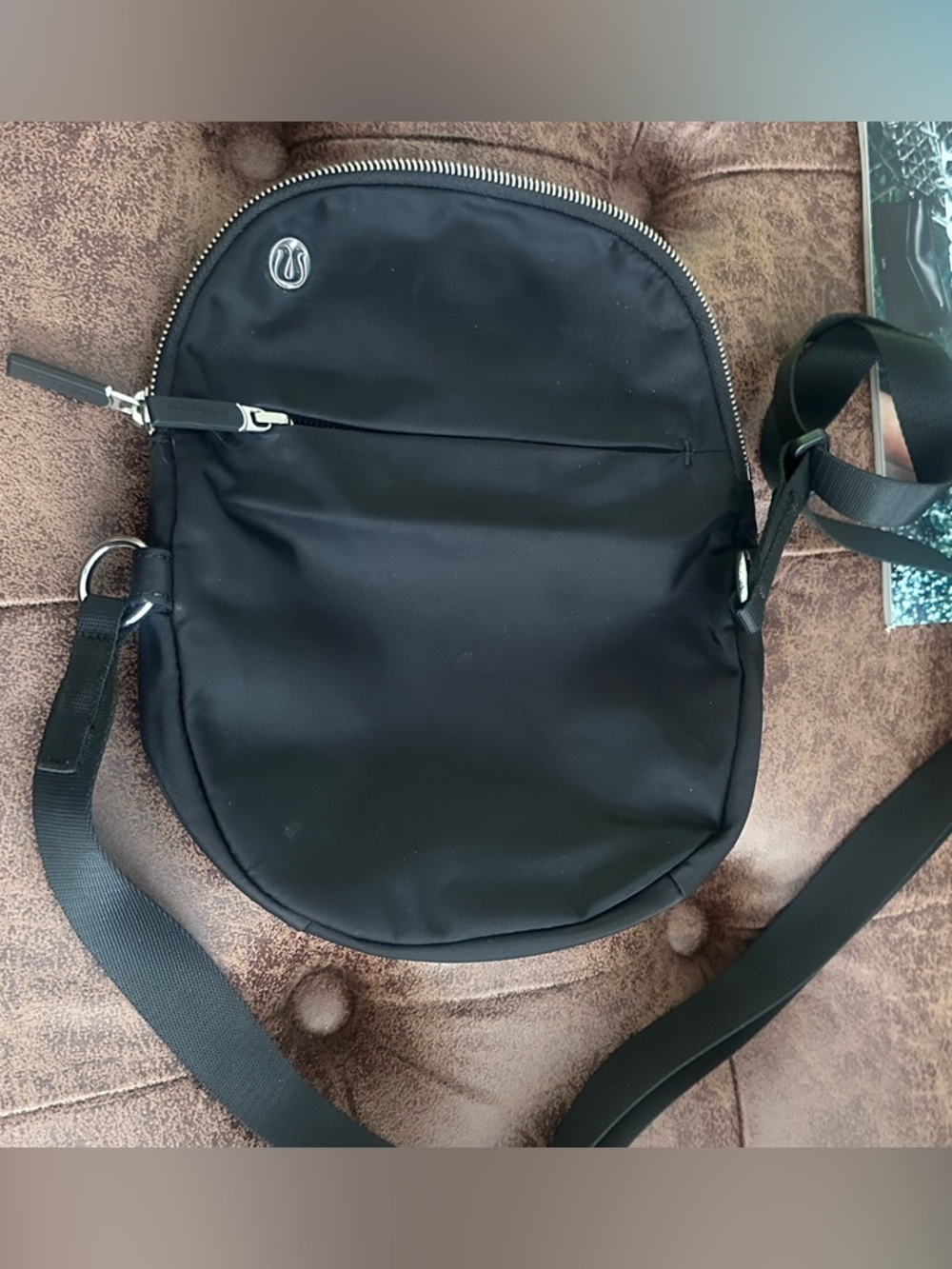 lululemon Crossbody Black Belt Bag - Picture 3 of 5